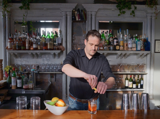 Fond Launches New Cocktail Class Series